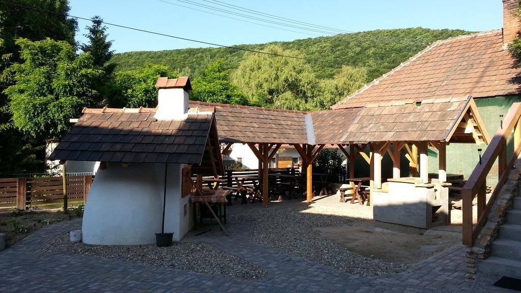 Zempleni Pitvaros Piheno Telkibánya Zewnętrze zdjęcie